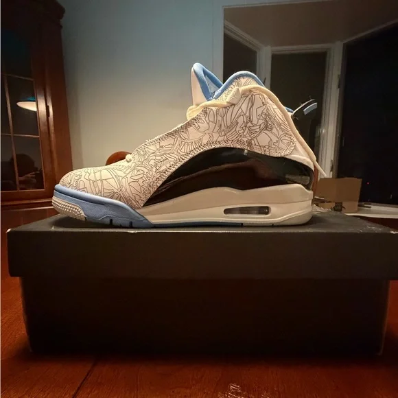 Air Jordan Dub Zero White/University Blue-Black